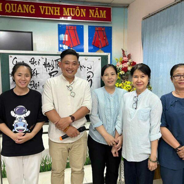 workshop-viet-thu-phap-cho-nguoi-lon