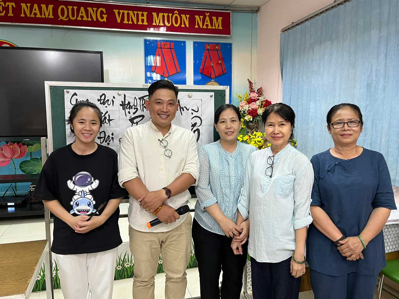 workshop-viet-thu-phap-cho-nguoi-lon