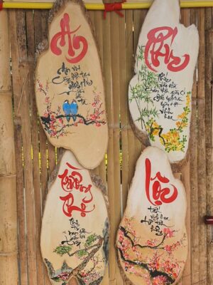 qua-tang-thu-phap-tren-go